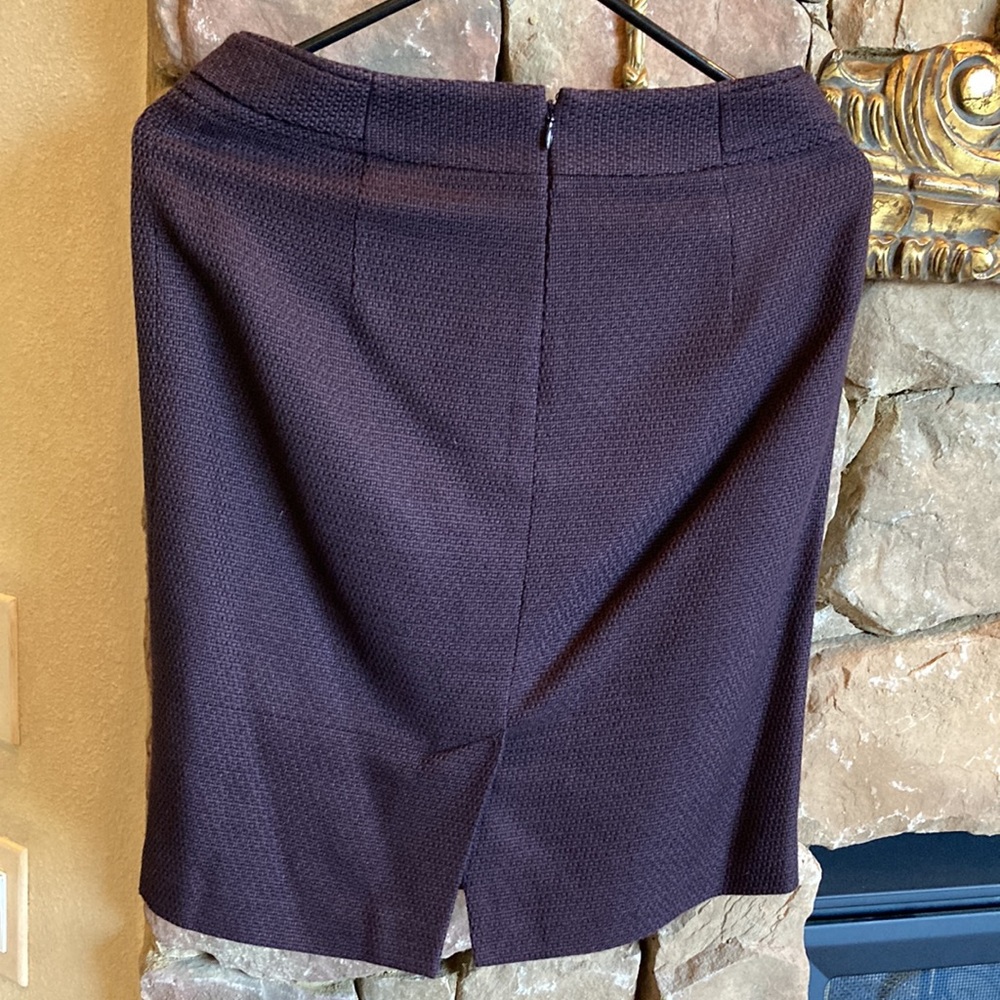 Business Suit View 6